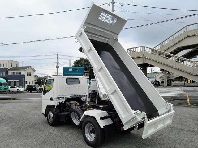 Mitsubishi Fuso Canter 8