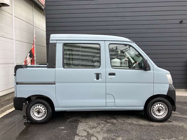 Daihatsu Hijet Deck Van 10