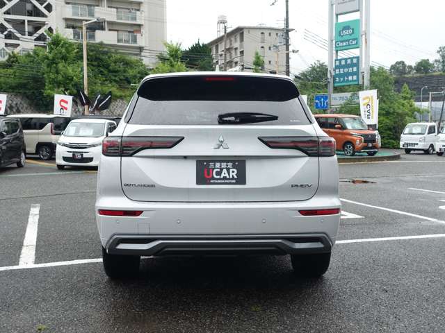 Mitsubishi Outlander 11