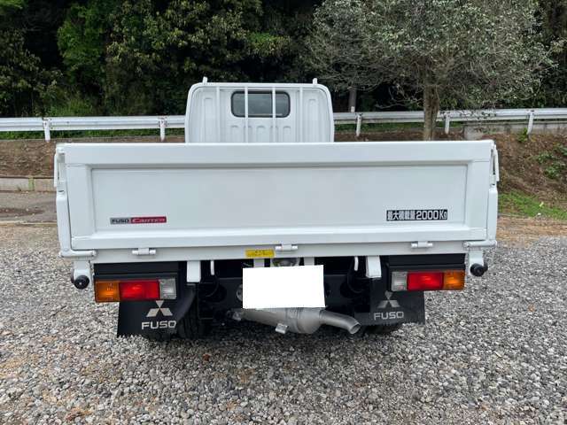 Mitsubishi Fuso Canter 4