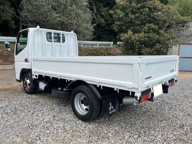 Mitsubishi Fuso Canter 7