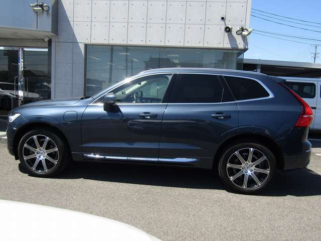 Volvo XC60 8