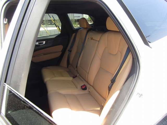 Volvo XC60 12