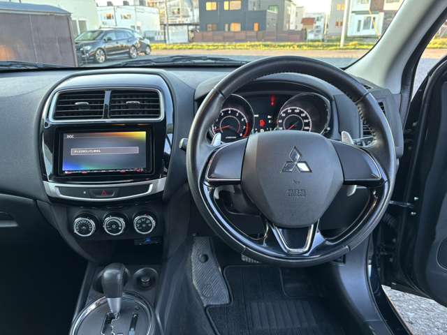 Mitsubishi RVR 11