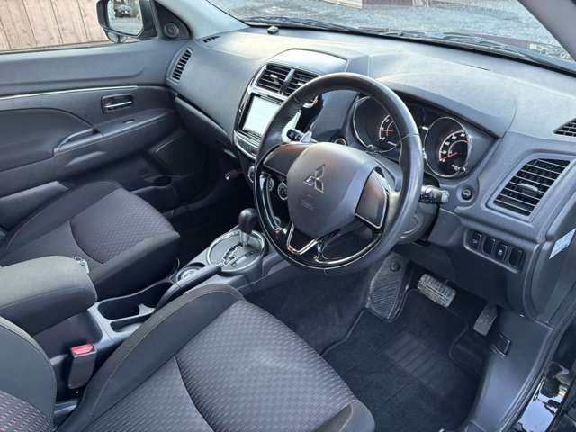 Mitsubishi RVR 8