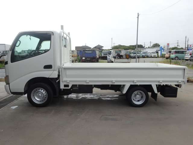 Toyota Toyoace 11