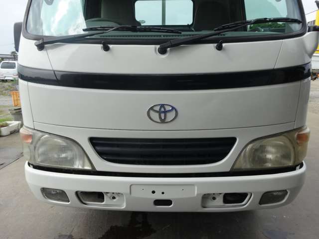 Toyota Toyoace 4