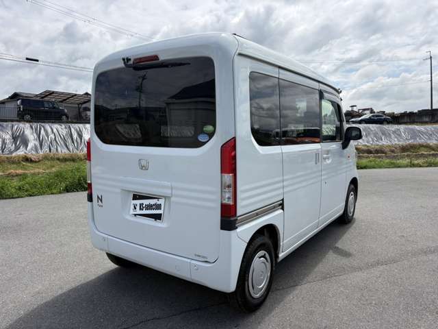 Honda N-VAN 12