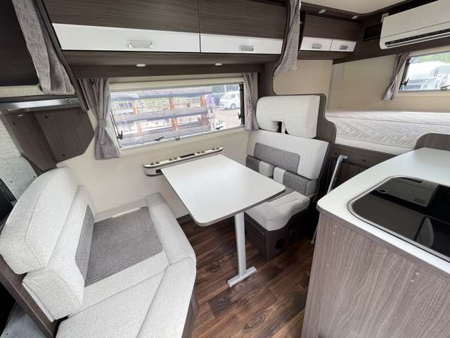 Toyota Camroad 4