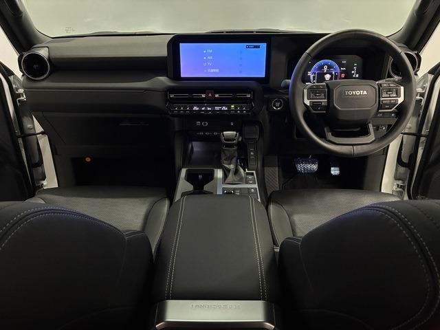 Toyota Land Cruiser 250 3