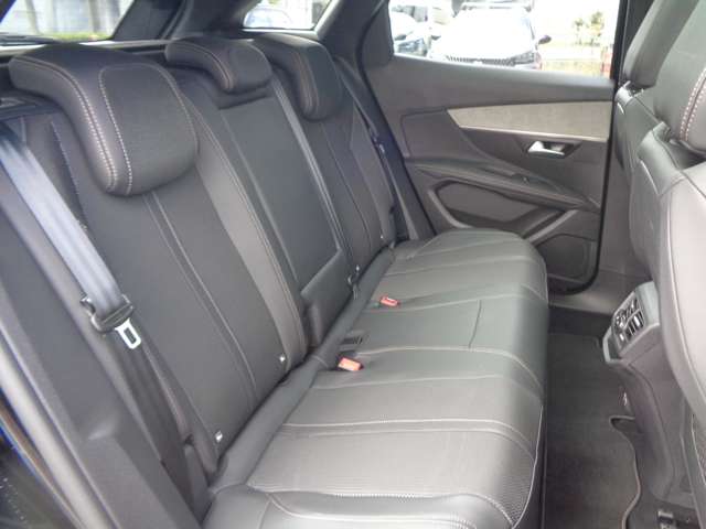 Peugeot 3008 4