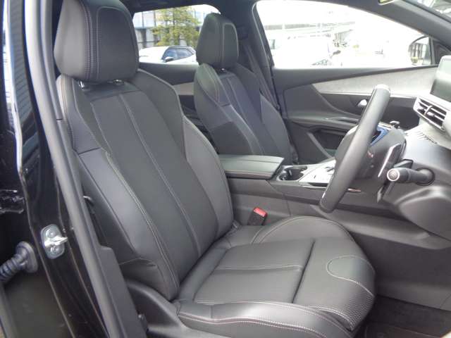 Peugeot 3008 5
