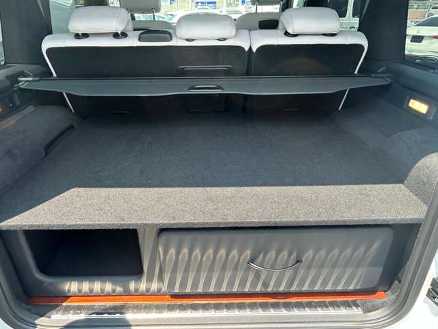 Mercedes-Benz G-Class 11