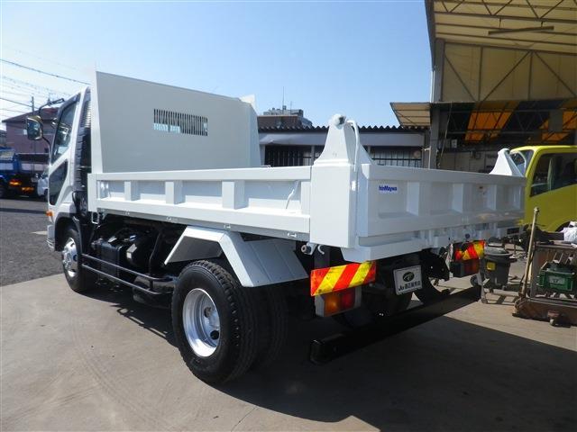 Mitsubishi Fuso Fighter 7