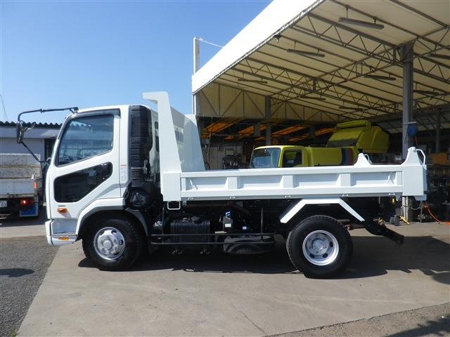 Mitsubishi Fuso Fighter 8
