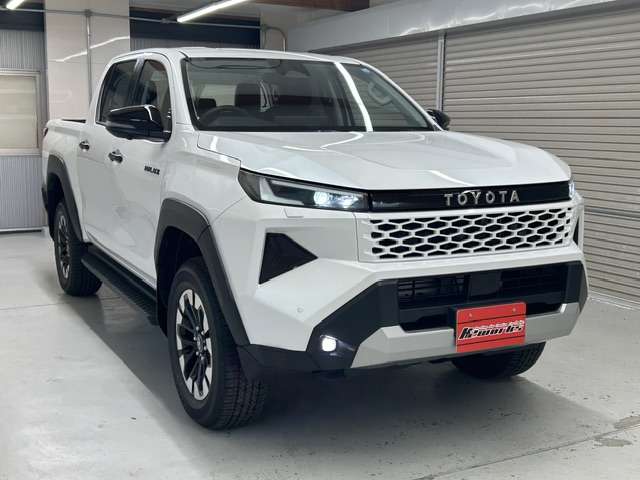 Toyota Hilux 4