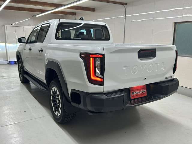 Toyota Hilux 5