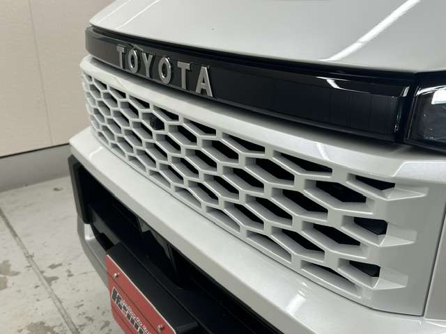 Toyota Hilux 10