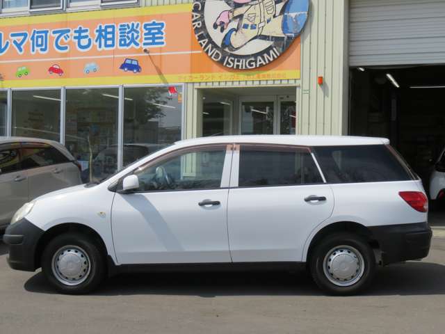 Nissan AD 7