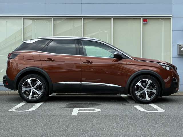Peugeot 3008 8