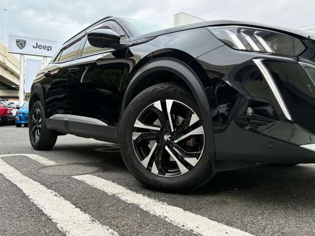 Peugeot SUV 2008 12