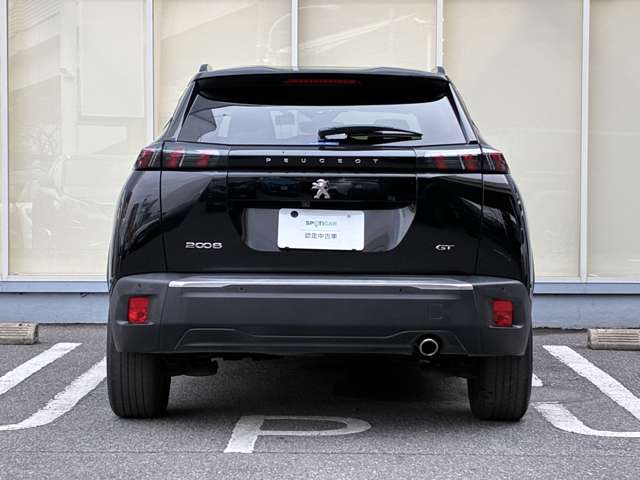 Peugeot SUV 2008 9