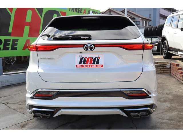 Toyota Harrier 4
