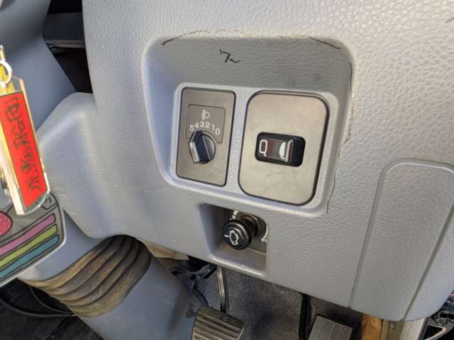 Mitsubishi Fuso Canter 10