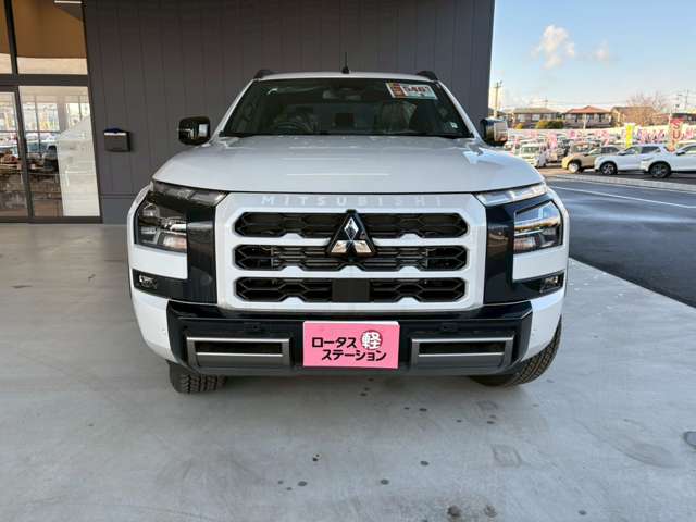 Mitsubishi Triton 10