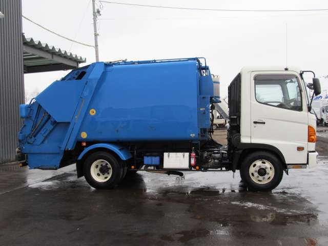 Hino Ranger 4