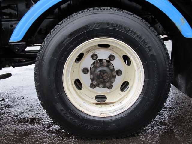 Hino Ranger 9