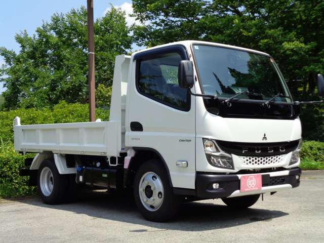 Mitsubishi Fuso Canter 4