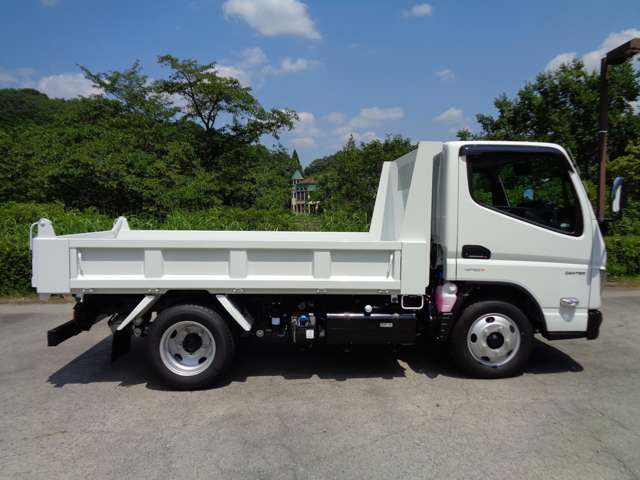 Mitsubishi Fuso Canter 6
