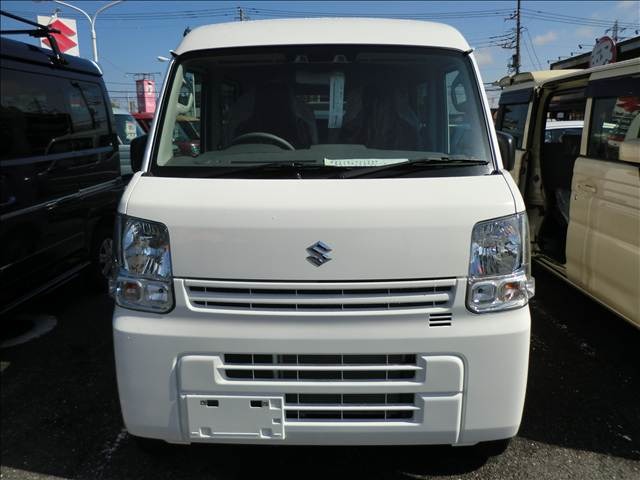 Suzuki Every 8