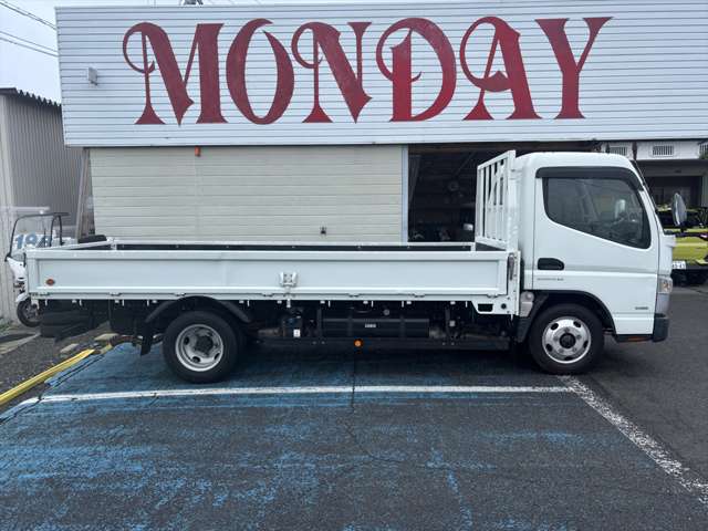 Mitsubishi Fuso Canter 7
