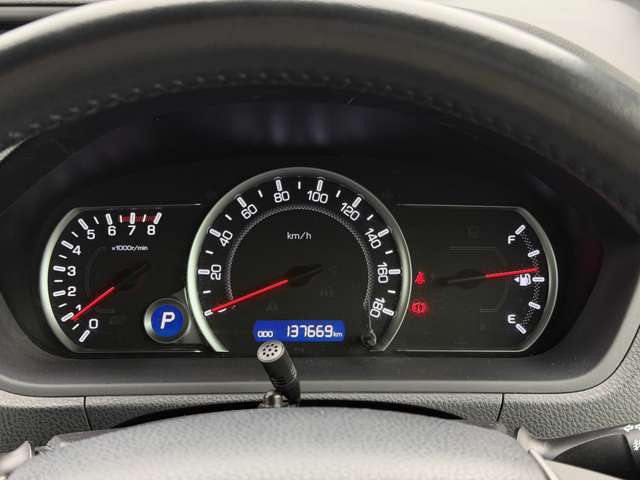 Toyota Voxy 10