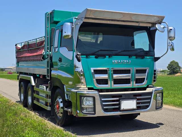 Isuzu Giga 3