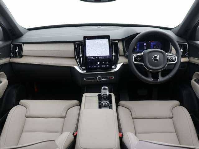 Volvo XC90 4