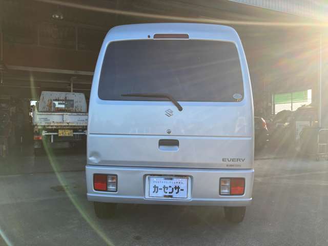 Suzuki Every 7