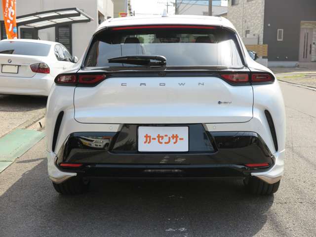 Toyota Crown Sport 5
