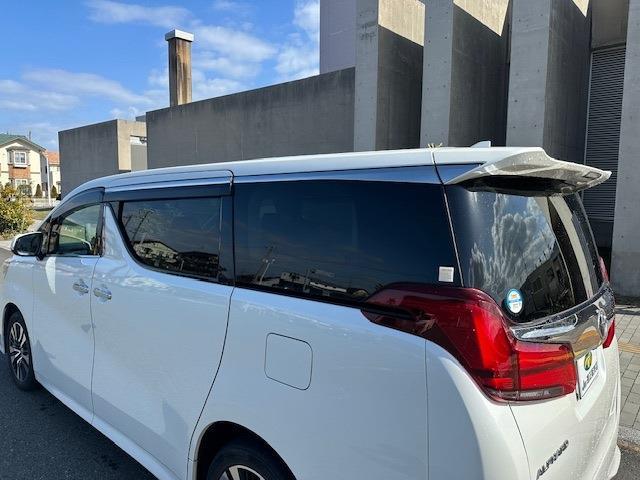 Toyota Alphard 8