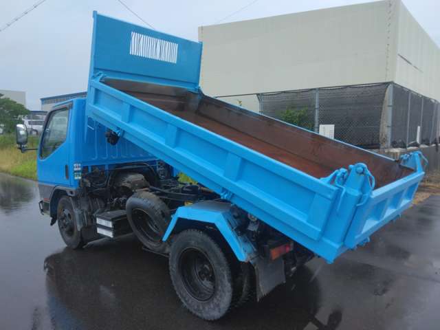 Mitsubishi Fuso Canter 5