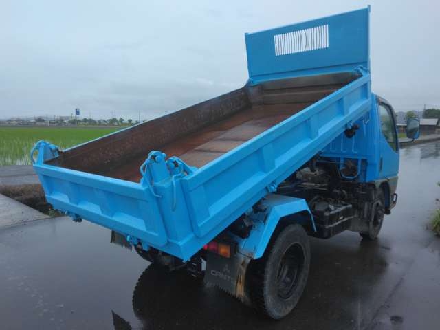 Mitsubishi Fuso Canter 6