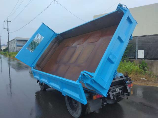 Mitsubishi Fuso Canter 8