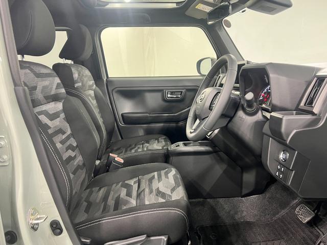 Daihatsu Taft 4