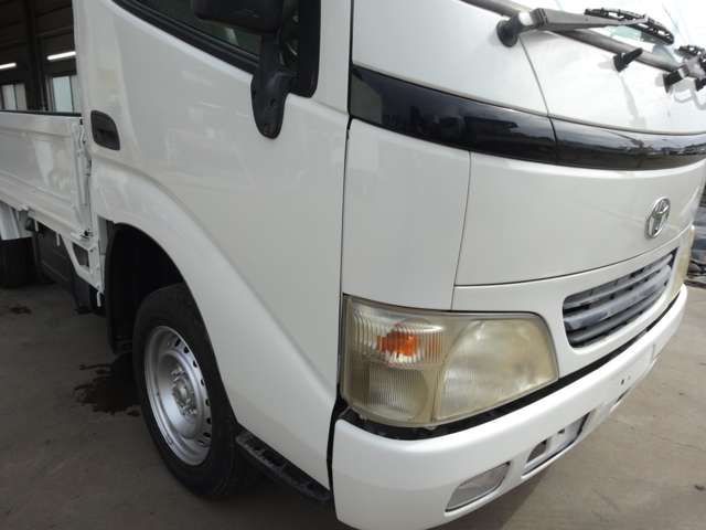 Toyota Dyna 4