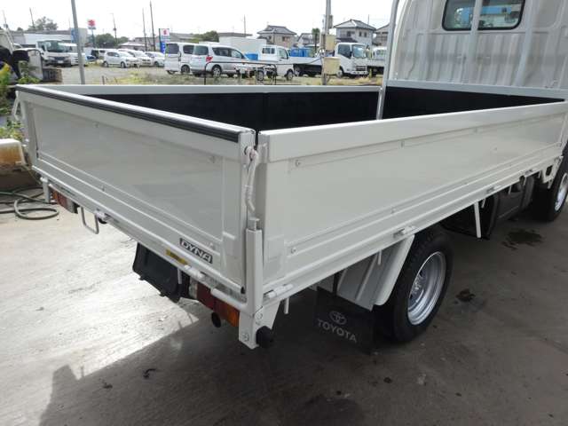 Toyota Dyna 6