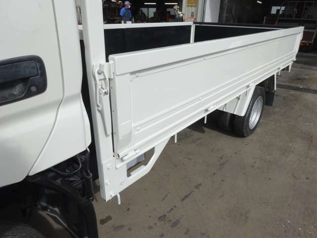 Toyota Dyna 10