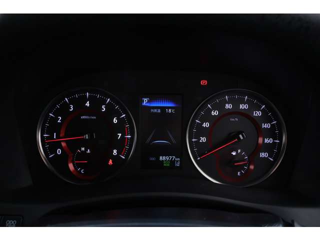 Toyota Alphard 12