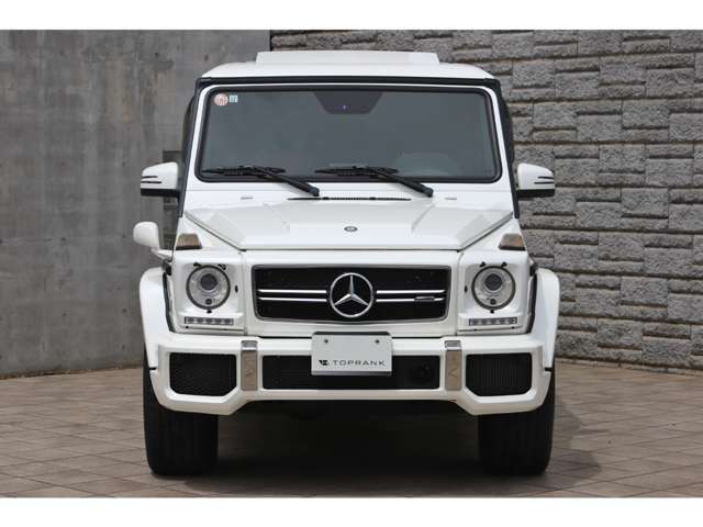 Mercedes-Benz G-Class 9